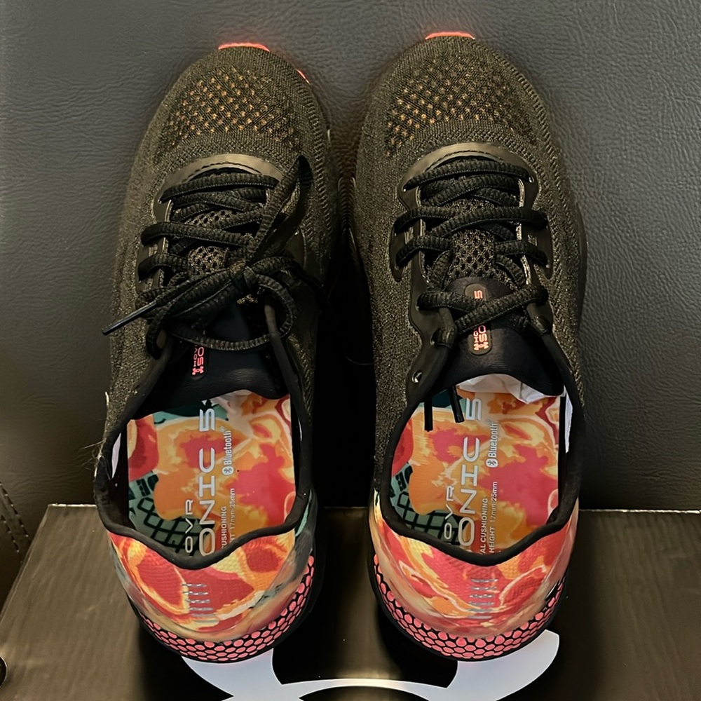 Under Armour UA HOVR Somic 5 shoes